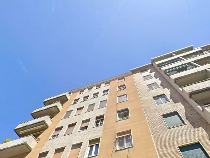 Immagine 9 di Appartamento in vendita  a Milano