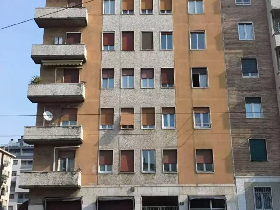 Immagine 6 di Appartamento in vendita  a Milano