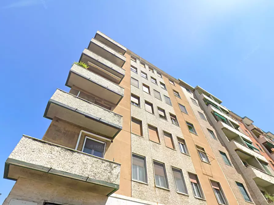 Immagine 4 di Appartamento in vendita  a Milano