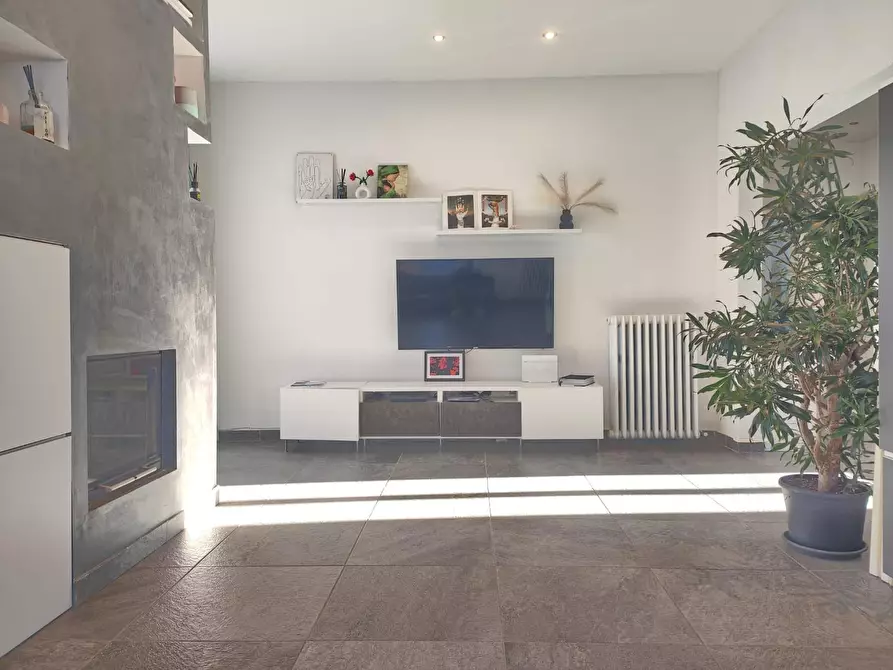 Immagine 29 di Villa in vendita  a Fucecchio