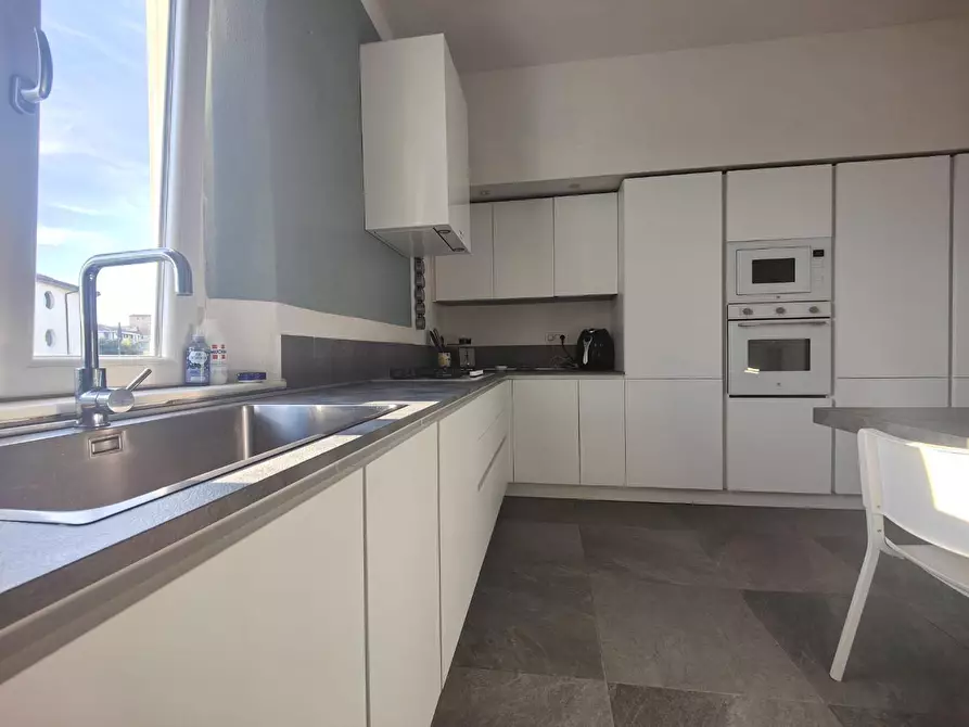 Immagine 22 di Villa in vendita  a Fucecchio