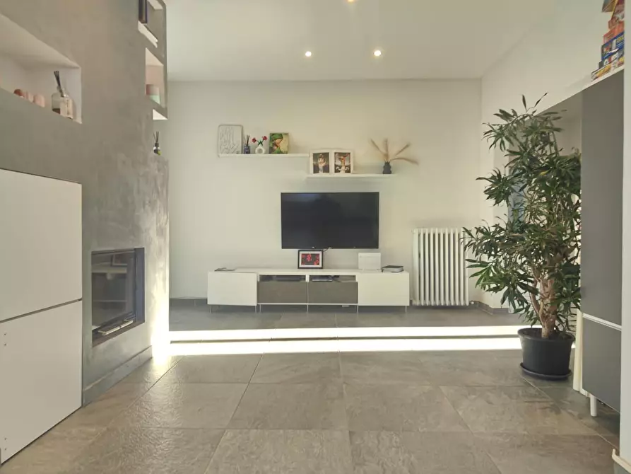 Immagine 25 di Villa in vendita  a Fucecchio