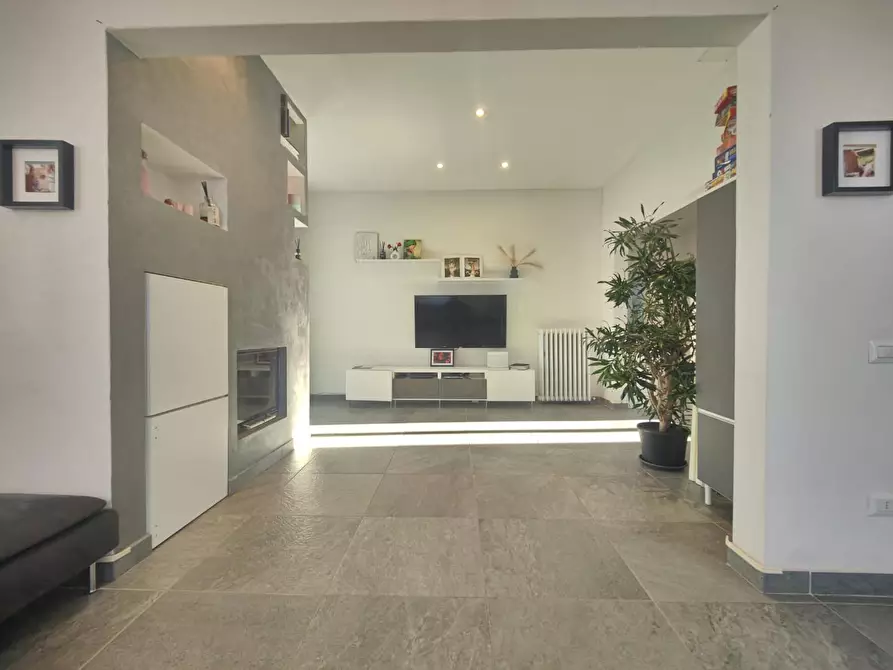 Immagine 26 di Villa in vendita  a Fucecchio