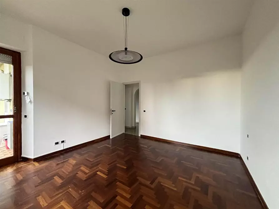 Immagine 16 di Appartamento in vendita  a Castelnuovo Magra