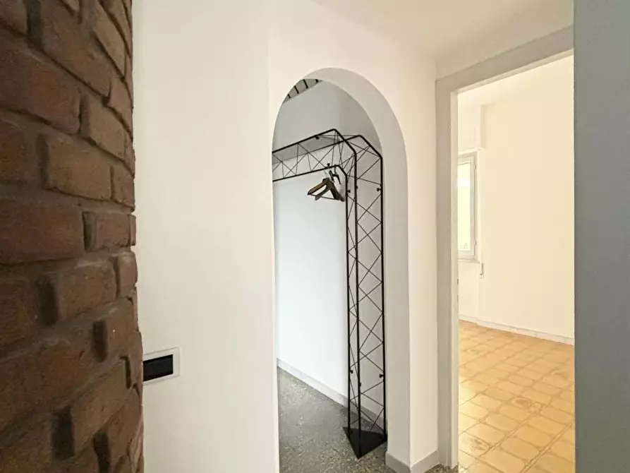 Immagine 12 di Appartamento in vendita  a Castelnuovo Magra