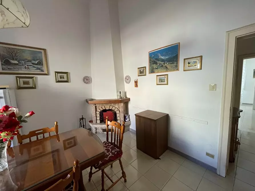 Immagine 8 di Appartamento in vendita  a Cecina