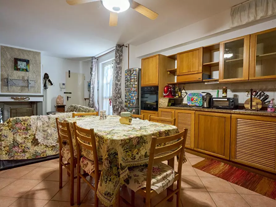 Immagine 8 di Appartamento in vendita  a Empoli