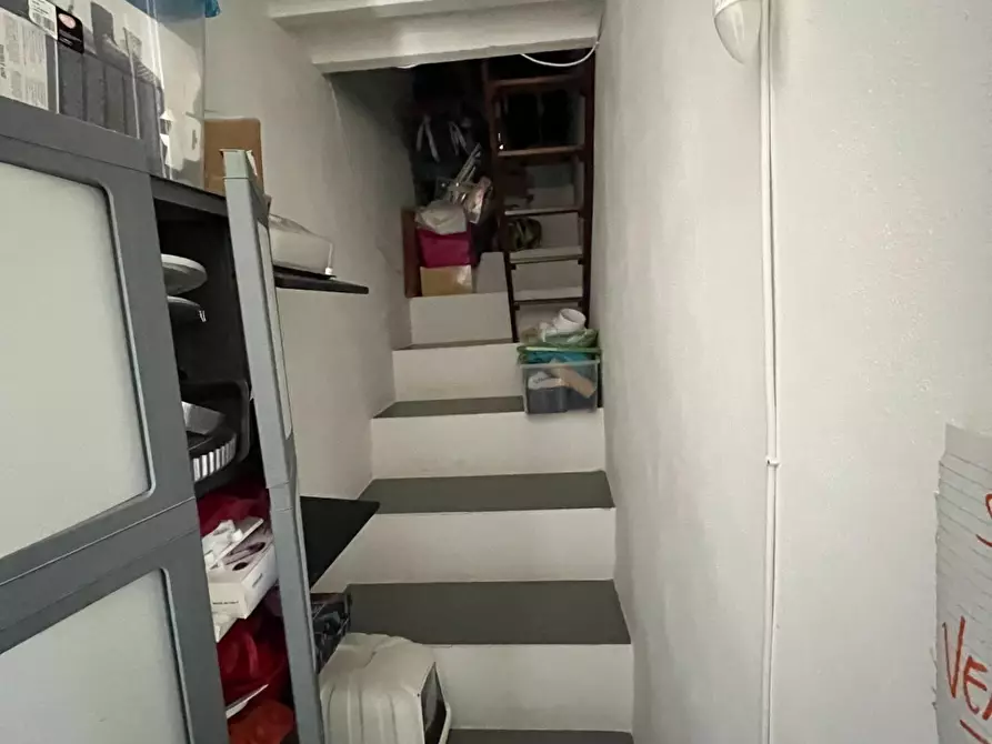 Immagine 11 di Appartamento in vendita  a Piombino