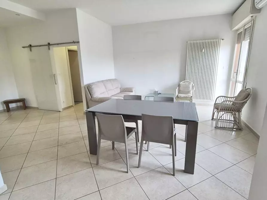 Immagine 7 di Appartamento in vendita  a Viareggio