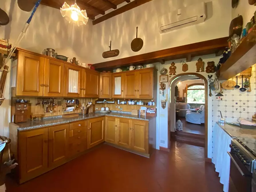 Immagine 20 di Porzione di casa in vendita  a Lastra A Signa