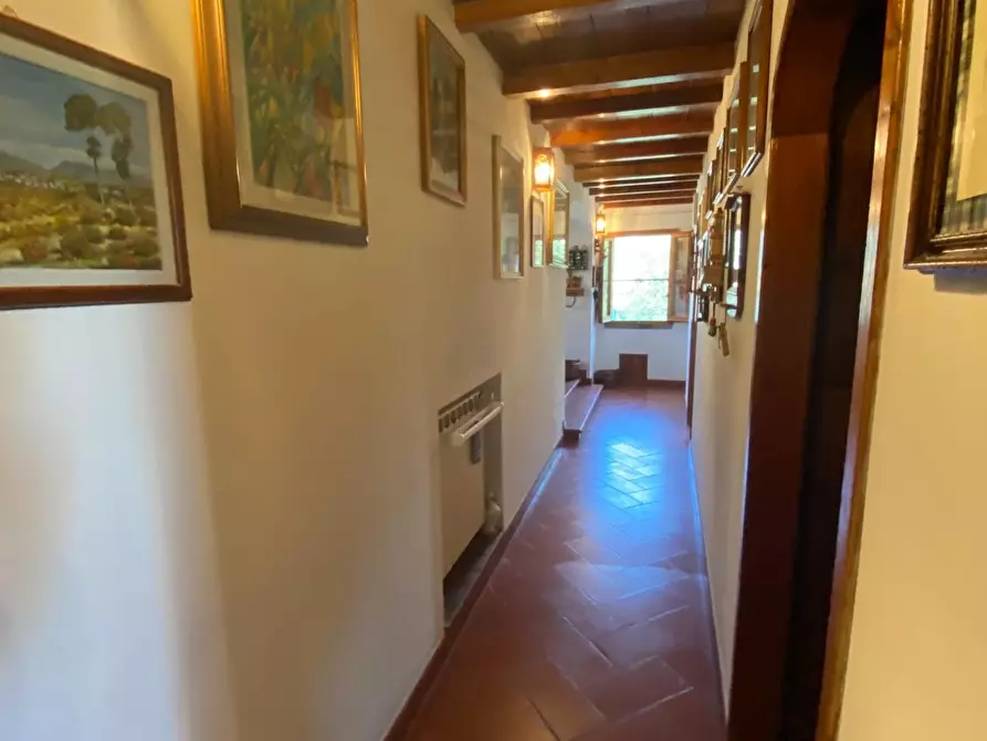 Immagine 28 di Porzione di casa in vendita  a Lastra A Signa