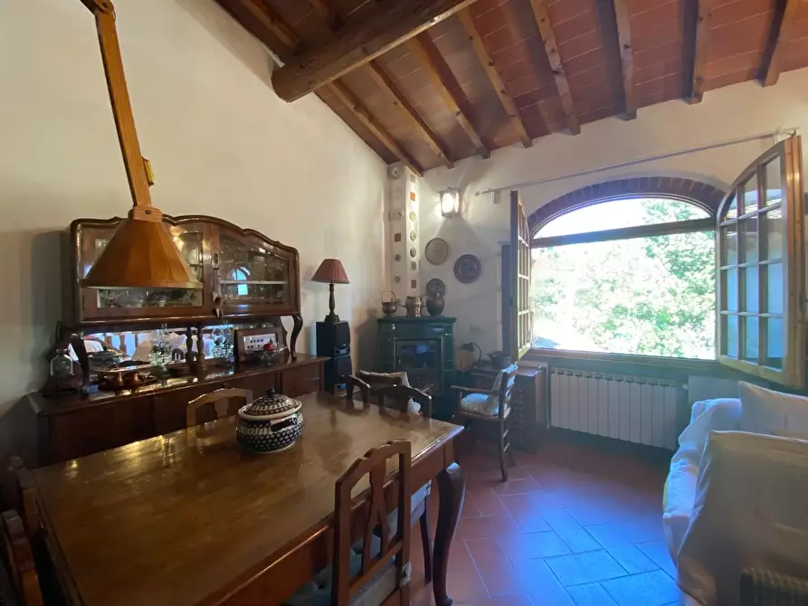 Immagine 8 di Porzione di casa in vendita  a Lastra A Signa