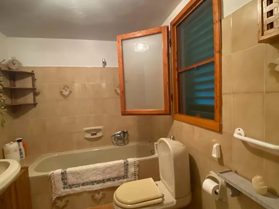 Immagine 43 di Porzione di casa in vendita  a Lastra A Signa