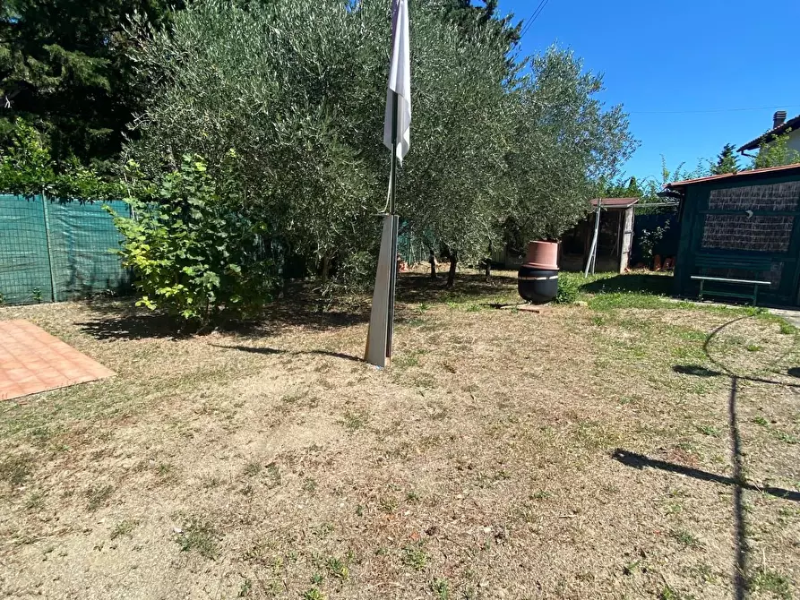 Immagine 36 di Porzione di casa in vendita  a Lastra A Signa