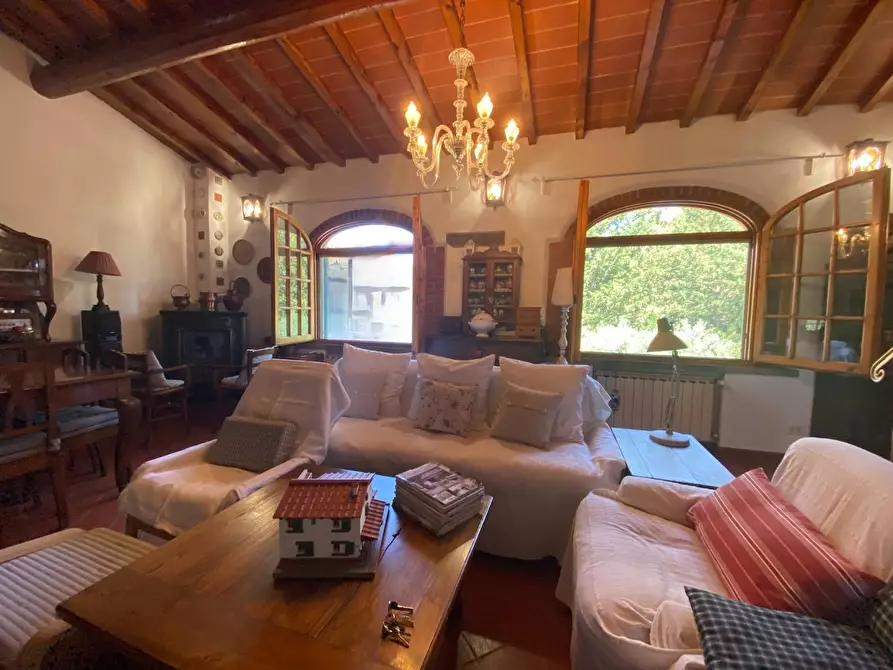 Immagine 7 di Porzione di casa in vendita  a Lastra A Signa