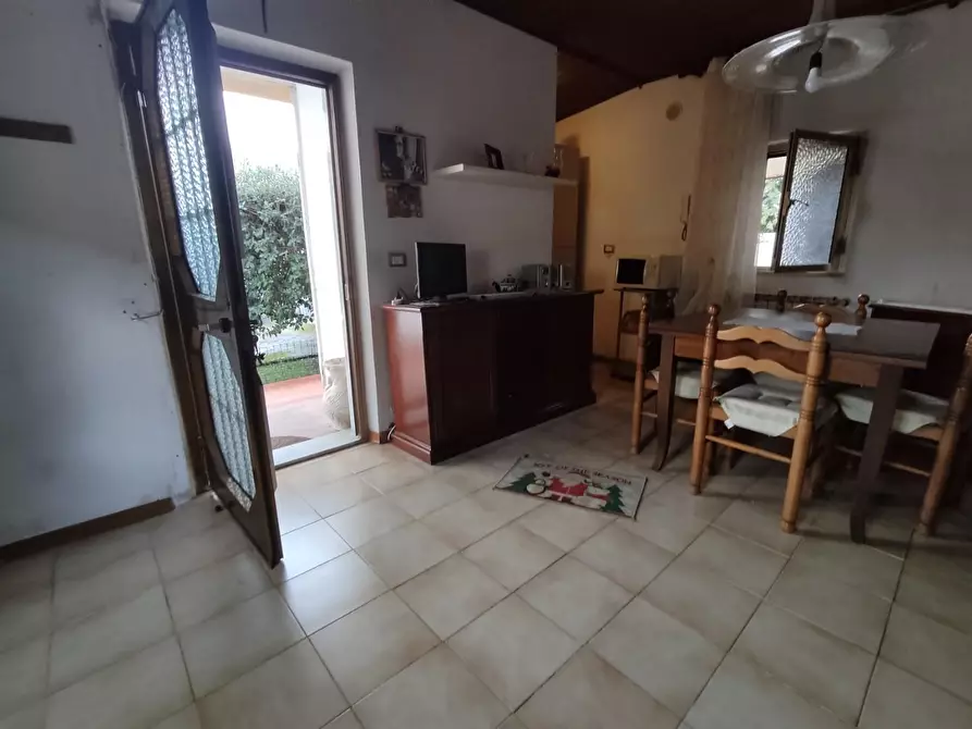 Immagine 3 di Villa in vendita  a Pietrasanta