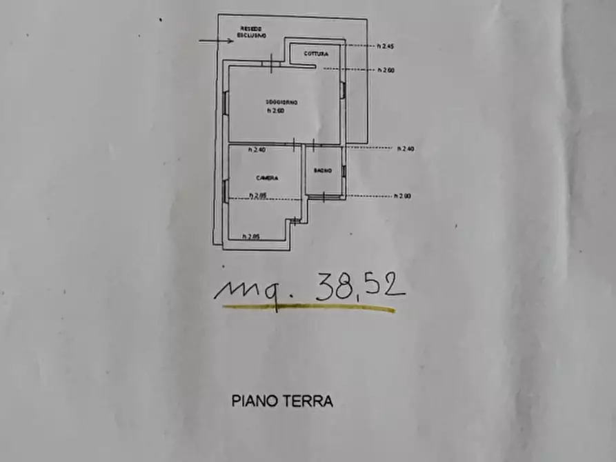 Immagine 14 di Villa in vendita  a Pietrasanta