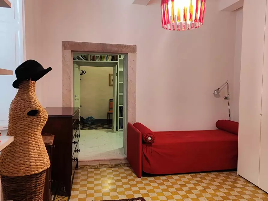 Immagine 10 di Appartamento in affitto  a Carrara