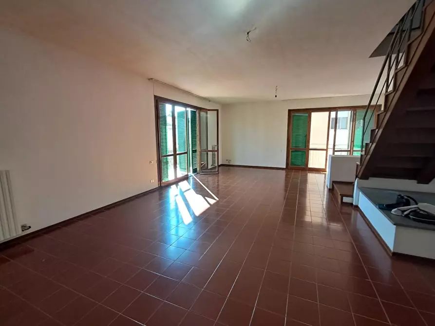 Immagine 5 di Mansarda in vendita  a Ponsacco