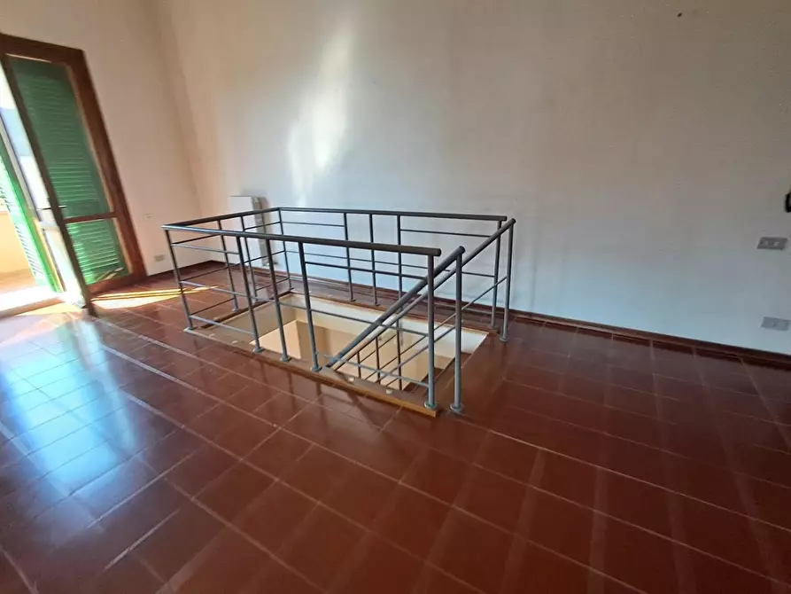 Immagine 30 di Mansarda in vendita  a Ponsacco