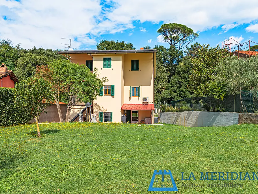 Immagine 33 di Casa indipendente in vendita  a Lamporecchio