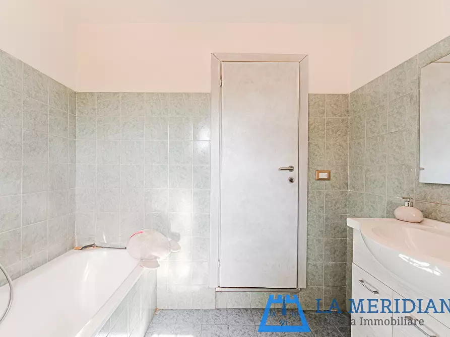 Immagine 25 di Casa indipendente in vendita  a Lamporecchio