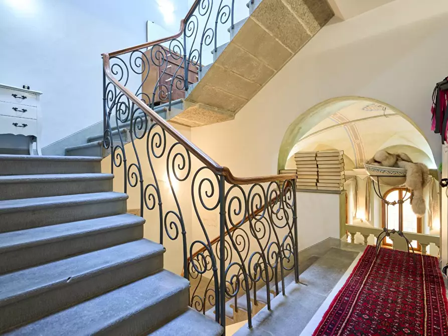 Immagine 15 di Immobile di prestigio in vendita  a Empoli