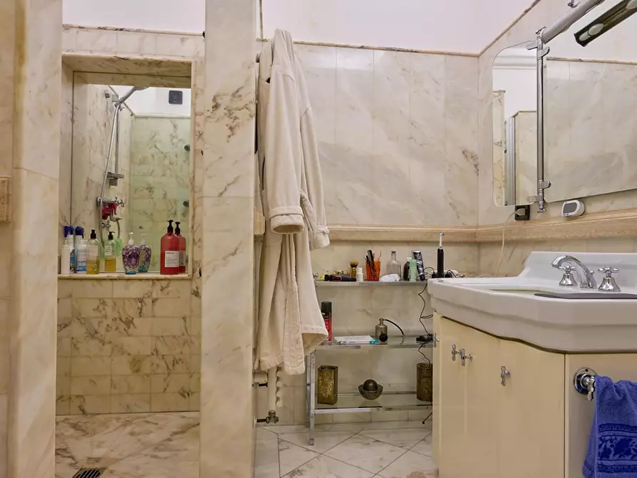 Immagine 25 di Immobile di prestigio in vendita  a Empoli