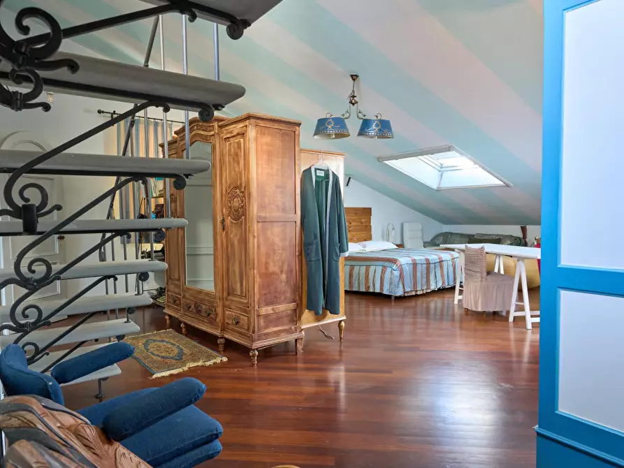 Immagine 27 di Immobile di prestigio in vendita  a Empoli