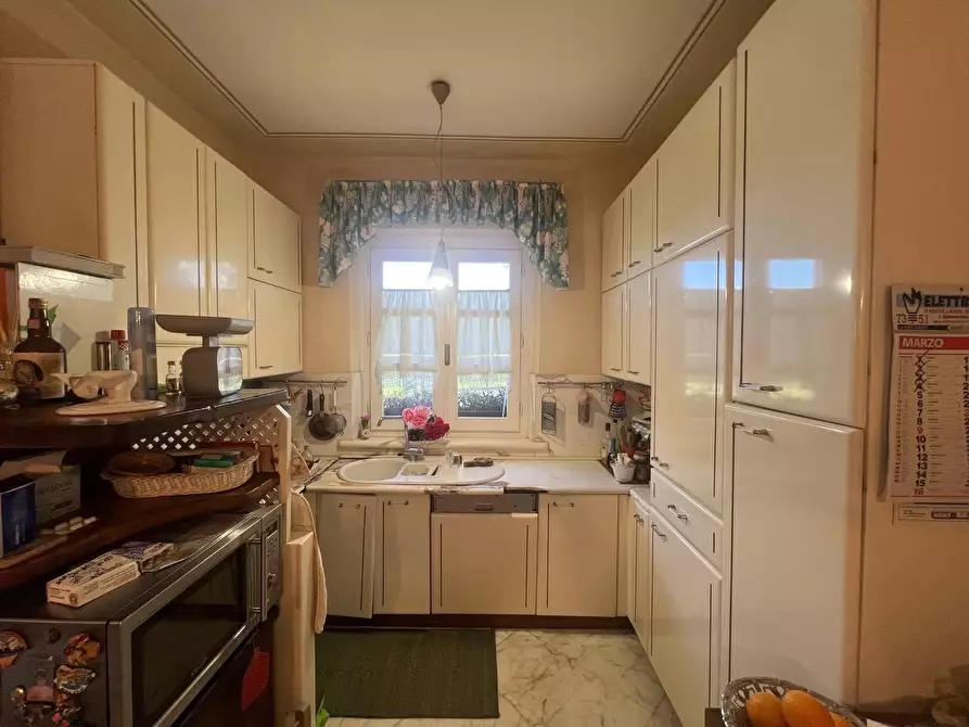 Immagine 10 di Villa in vendita  a Casciana Terme Lari