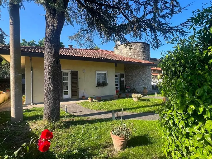 Immagine 36 di Villa in vendita  a Casciana Terme Lari