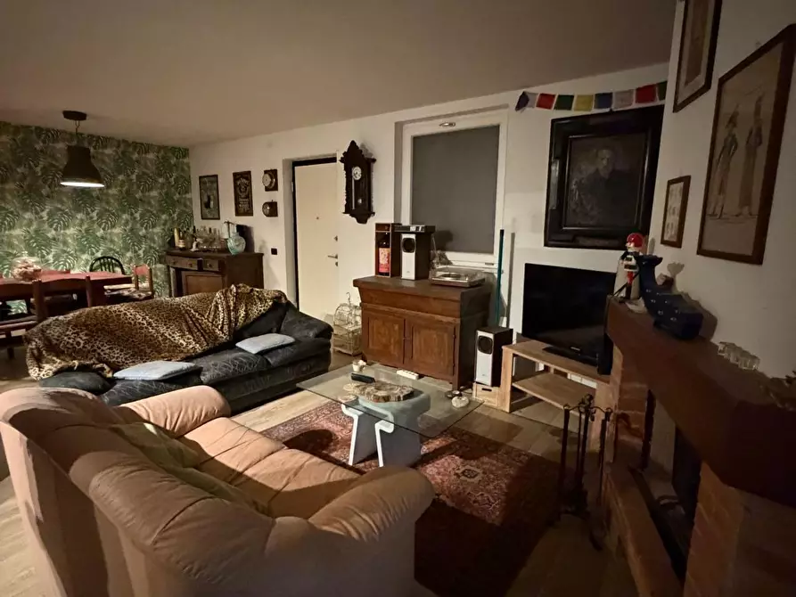 Immagine 19 di Villa in vendita  a Castelnuovo Magra