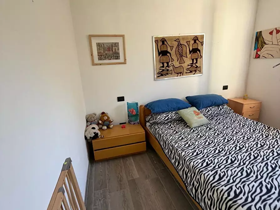 Immagine 11 di Villa in vendita  a Castelnuovo Magra