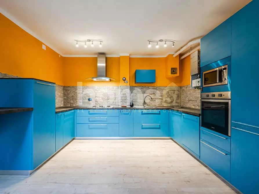 Immagine 10 di Appartamento in vendita  a Molinella