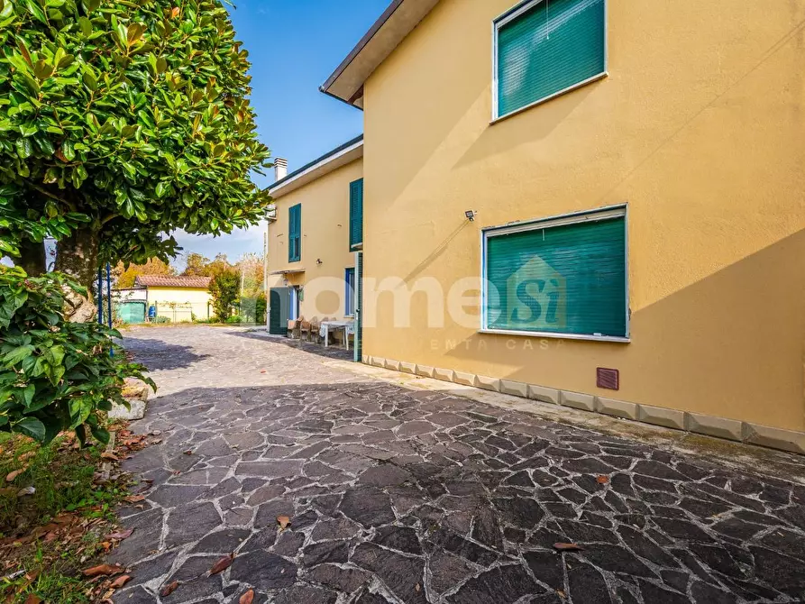 Immagine 54 di Appartamento in vendita  a Molinella