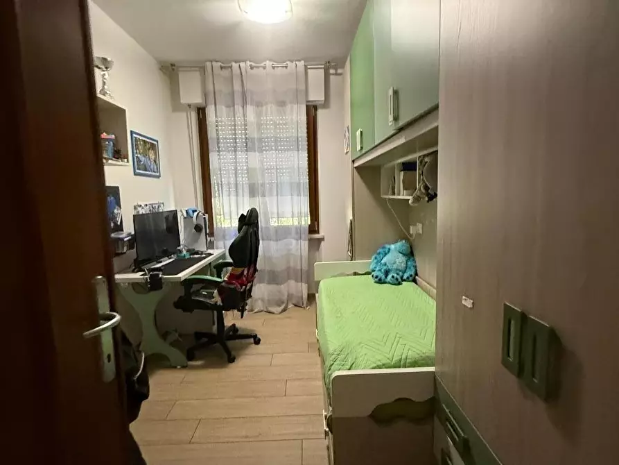 Immagine 38 di Appartamento in vendita  a Massa