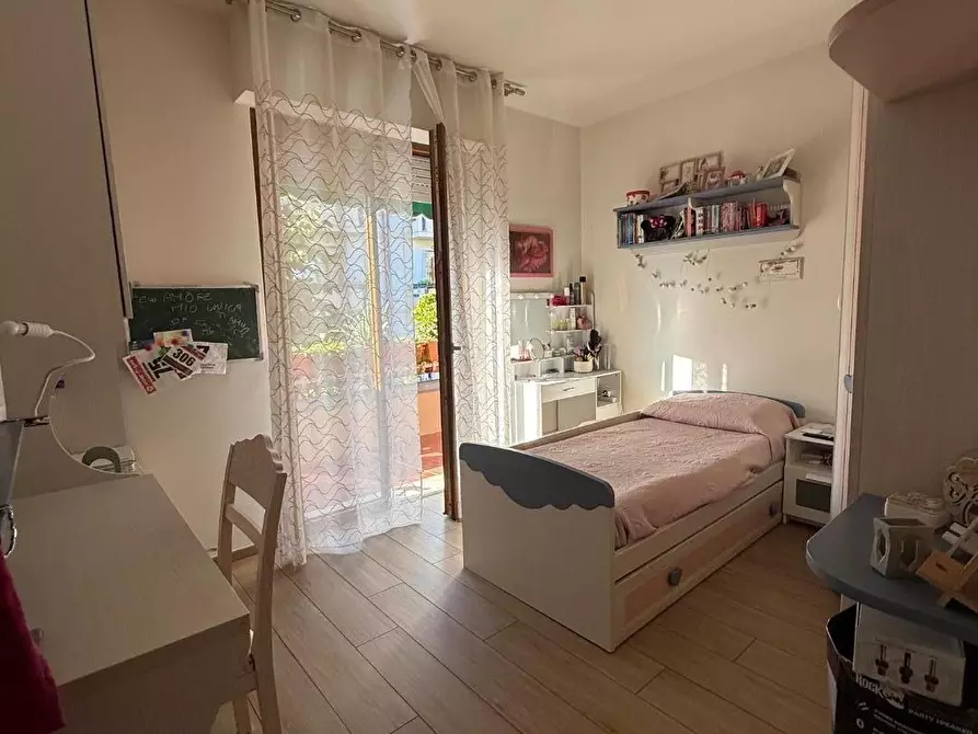 Immagine 42 di Appartamento in vendita  a Massa