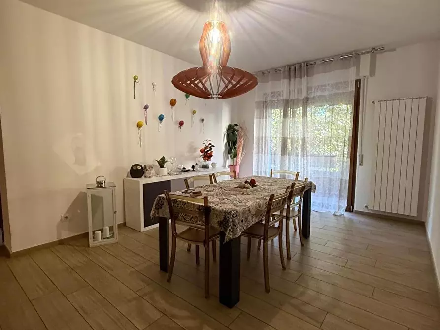 Immagine 24 di Appartamento in vendita  a Massa