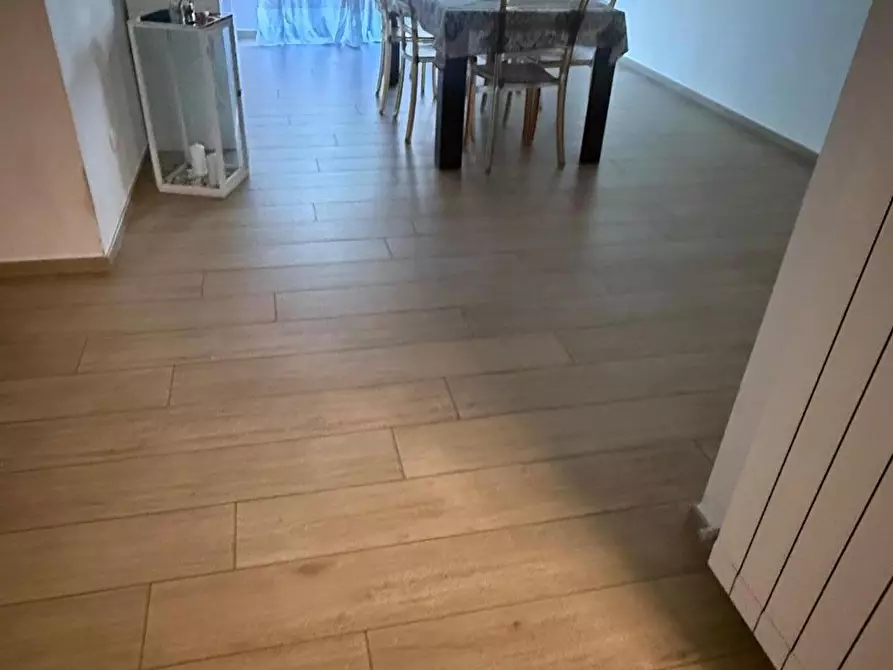 Immagine 61 di Appartamento in vendita  a Massa