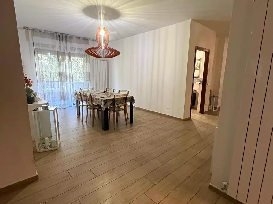 Immagine 54 di Appartamento in vendita  a Massa