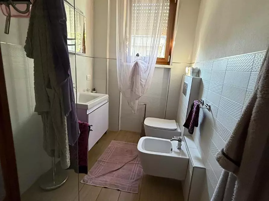 Immagine 47 di Appartamento in vendita  a Massa