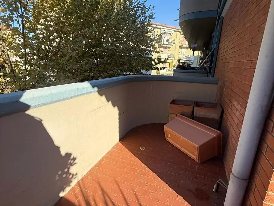 Immagine 46 di Appartamento in vendita  a Massa