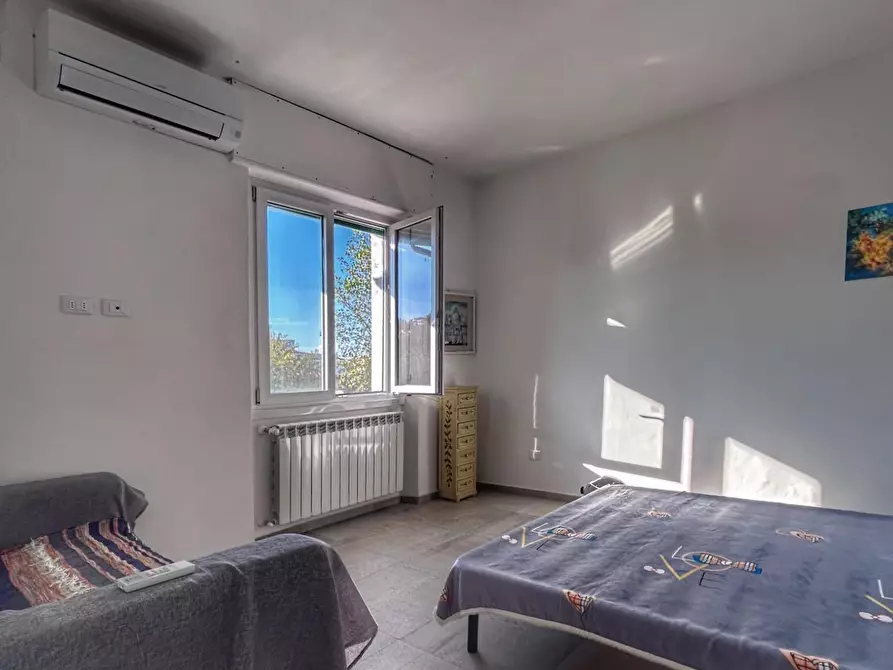 Immagine 14 di Appartamento in vendita  a Livorno