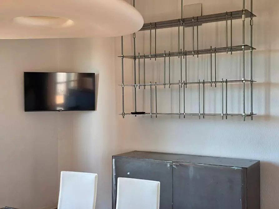 Immagine 12 di Appartamento in vendita  a Santa Maria A Monte