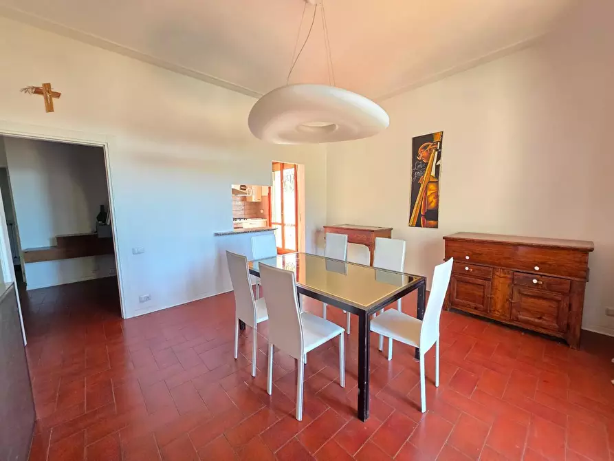 Immagine 8 di Appartamento in vendita  a Santa Maria A Monte