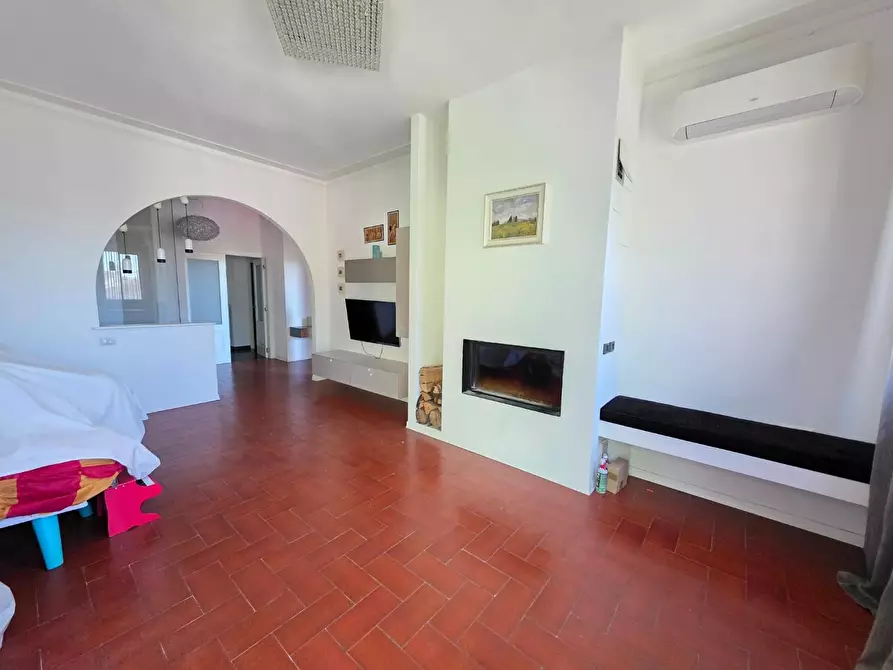 Immagine 4 di Appartamento in vendita  a Santa Maria A Monte