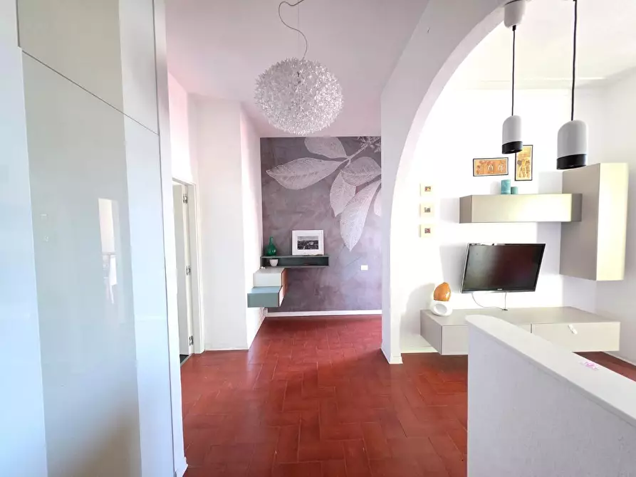 Immagine 1 di Appartamento in vendita  a Santa Maria A Monte