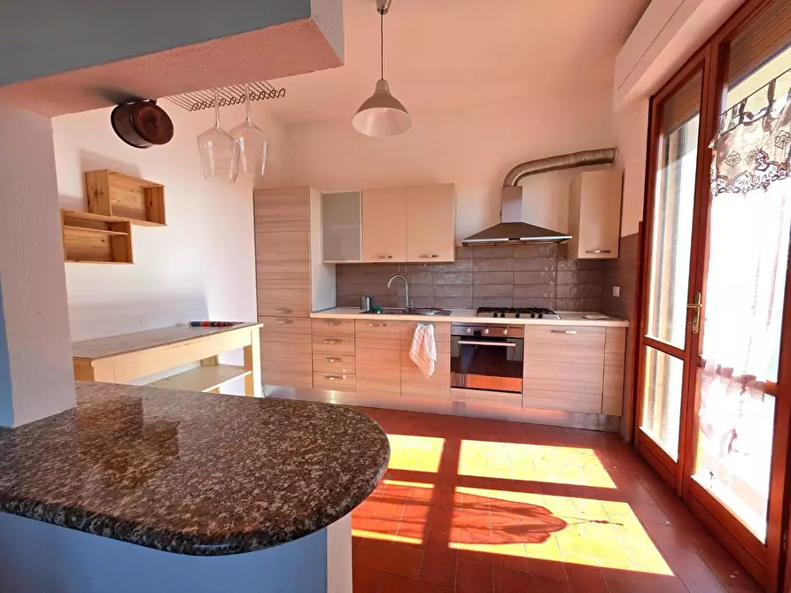 Immagine 9 di Appartamento in vendita  a Santa Maria A Monte