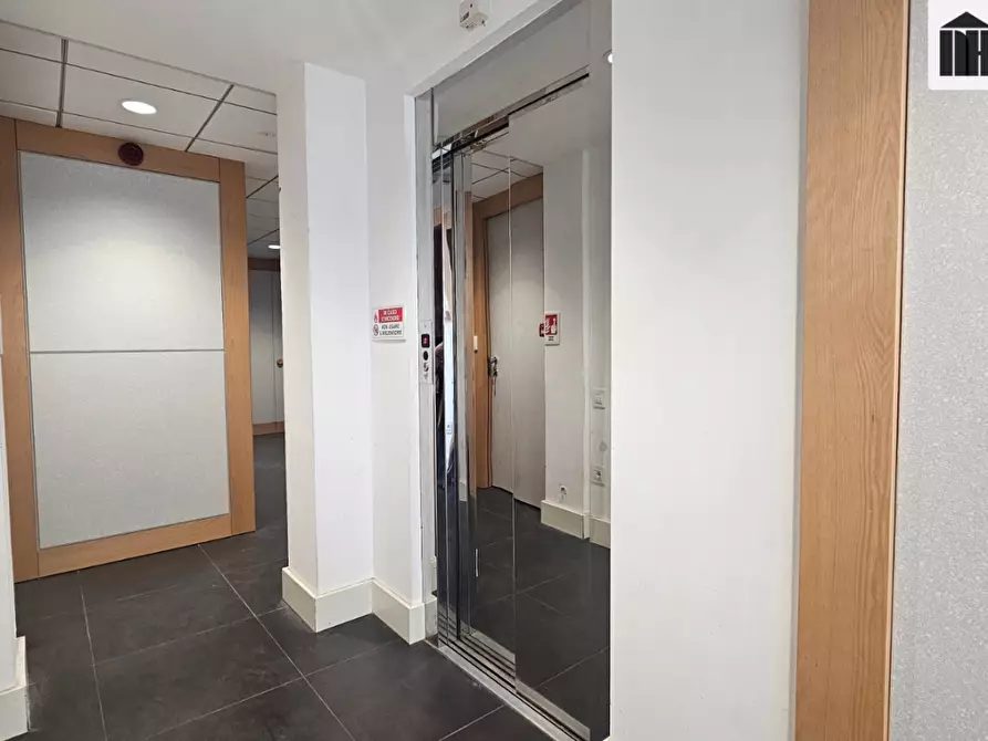 Immagine 7 di Ufficio in vendita  a Santa Croce Sull'arno