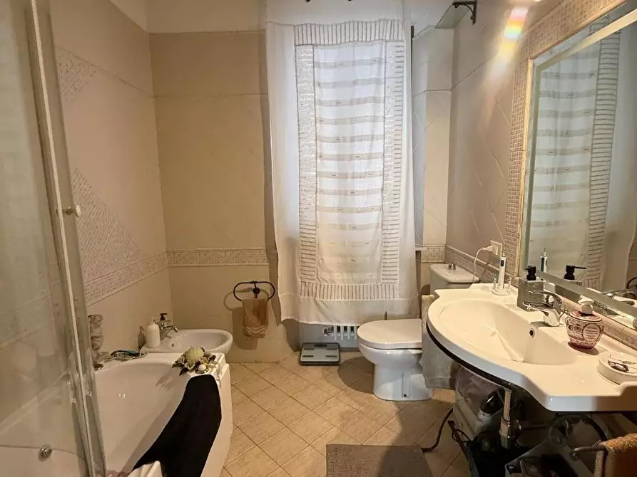 Immagine 32 di Appartamento in vendita  a Massa